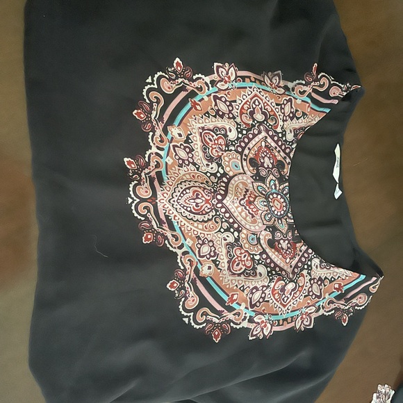 Bathing suit top with matching cover up - Picture 5 of 7